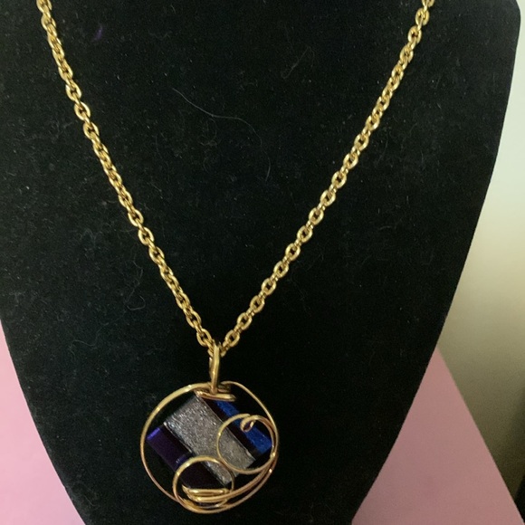 Beautiful necklace 16” - Picture 4 of 7